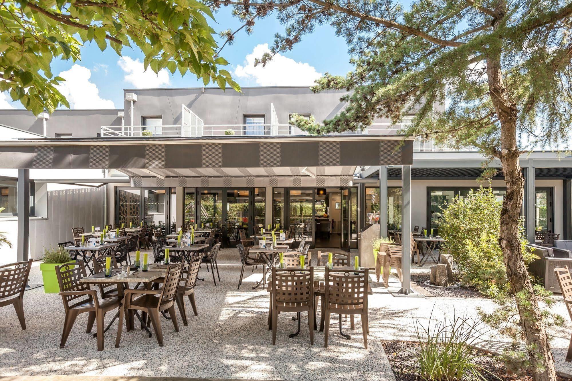 Logis Hotel Restaurant & Spa Au Comte D'Ornon Gradignan Dış mekan fotoğraf